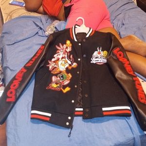 Looney tunes limited edition